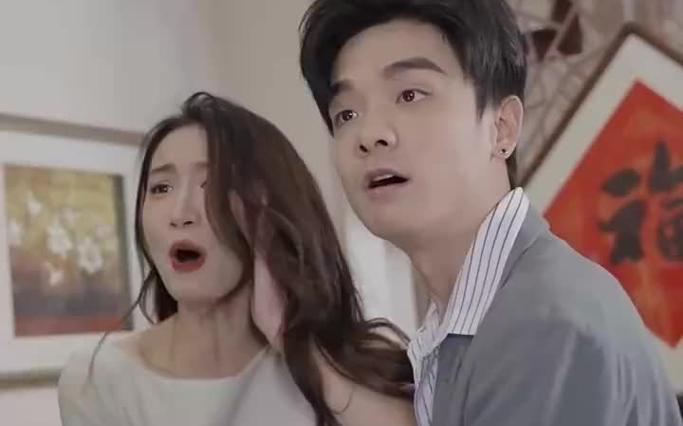 不裝了，腳踹渣男后我成了全球女戰(zhàn)神(全集)