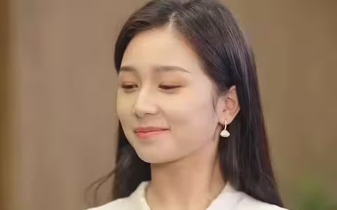 紅薯當(dāng)彩禮，迎娶百億女總裁（我把紅薯賣(mài)了十個(gè)億）(全集)